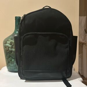 Beis Travel - The Backpack in Black